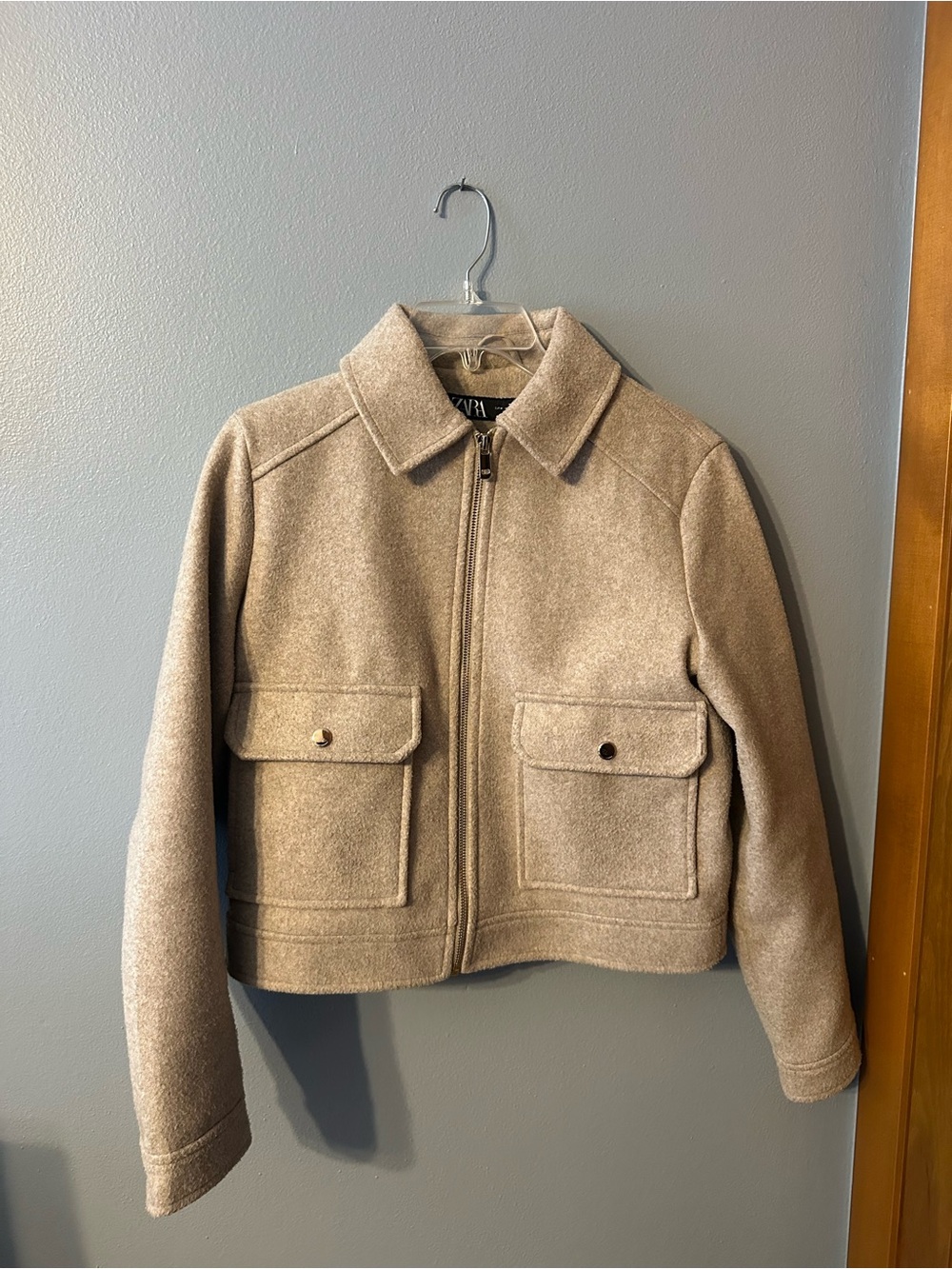 Zara Light Beige Cropped Zip-Front Jacket - Picture 2 of 10